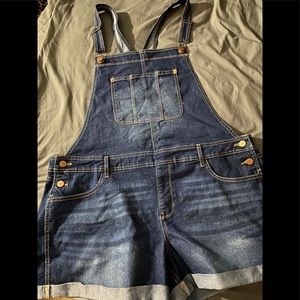 No boundaries XXL short overalls